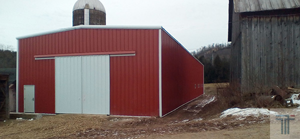 Agricultural steel building kit used for equipment and hay storage